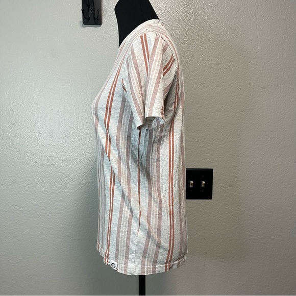 Free planet Striped Crewneck Short Sleeve Cotton Blend Top Size Small - Picture 4 of 6